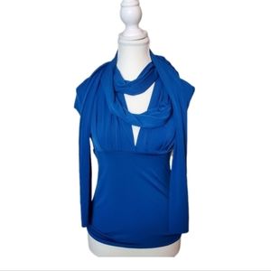 VON VONNI Women's Royal Transformer Wrap Top - Med